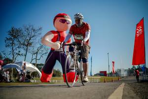 BIB: 
                            <button type="button" onclick="openModal(26159510)" class="btn btn-primary btn-sm float-right btn-popup" data-toggle="modal" data-target=".modal-high-quality">
                        <i class="fas fa-shopping-cart"></i> Add to Cart
                    </button>
                                            <button type="button" onclick="isThisMe(26159510, true)" class="btn btn-success btn-sm float-right btn-popup btn-isme hidden" data-toggle="tooltip" data-placement="bottom" title="นี่คือรูปของคุณใช่ไหม คลิกที่นี่เพื่อเอาเข้าอัลบั้ม">
                        <i class="fas fa-plus"></i> Add to album
                    </button>
                    <button type="button" onclick="isThisMe(26159510, false)" class="btn btn-warning btn-sm float-right btn-popup btn-isnotme hidden">
                        <i class="fas fa-ban"></i> Remove from album
                    </button>