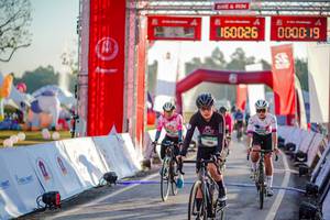 BIB: 
                            <button type="button" onclick="openModal(26154969)" class="btn btn-primary btn-sm float-right btn-popup" data-toggle="modal" data-target=".modal-high-quality">
                        <i class="fas fa-shopping-cart"></i> Add to Cart
                    </button>
                                            <button type="button" onclick="isThisMe(26154969, true)" class="btn btn-success btn-sm float-right btn-popup btn-isme hidden" data-toggle="tooltip" data-placement="bottom" title="นี่คือรูปของคุณใช่ไหม คลิกที่นี่เพื่อเอาเข้าอัลบั้ม">
                        <i class="fas fa-plus"></i> Add to album
                    </button>
                    <button type="button" onclick="isThisMe(26154969, false)" class="btn btn-warning btn-sm float-right btn-popup btn-isnotme hidden">
                        <i class="fas fa-ban"></i> Remove from album
                    </button>