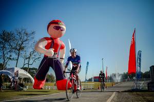 BIB: 
                            <button type="button" onclick="openModal(26159432)" class="btn btn-primary btn-sm float-right btn-popup" data-toggle="modal" data-target=".modal-high-quality">
                        <i class="fas fa-shopping-cart"></i> Add to Cart
                    </button>
                                            <button type="button" onclick="isThisMe(26159432, true)" class="btn btn-success btn-sm float-right btn-popup btn-isme hidden" data-toggle="tooltip" data-placement="bottom" title="นี่คือรูปของคุณใช่ไหม คลิกที่นี่เพื่อเอาเข้าอัลบั้ม">
                        <i class="fas fa-plus"></i> Add to album
                    </button>
                    <button type="button" onclick="isThisMe(26159432, false)" class="btn btn-warning btn-sm float-right btn-popup btn-isnotme hidden">
                        <i class="fas fa-ban"></i> Remove from album
                    </button>