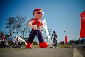 BIB: 
                            <button type="button" onclick="openModal(26159527)" class="btn btn-primary btn-sm float-right btn-popup" data-toggle="modal" data-target=".modal-high-quality">
                        <i class="fas fa-shopping-cart"></i> Add to Cart
                    </button>
                                            <button type="button" onclick="isThisMe(26159527, true)" class="btn btn-success btn-sm float-right btn-popup btn-isme hidden" data-toggle="tooltip" data-placement="bottom" title="นี่คือรูปของคุณใช่ไหม คลิกที่นี่เพื่อเอาเข้าอัลบั้ม">
                        <i class="fas fa-plus"></i> Add to album
                    </button>
                    <button type="button" onclick="isThisMe(26159527, false)" class="btn btn-warning btn-sm float-right btn-popup btn-isnotme hidden">
                        <i class="fas fa-ban"></i> Remove from album
                    </button>