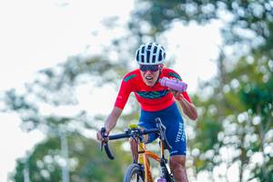 BIB: 
                            <button type="button" onclick="openModal(26161207)" class="btn btn-primary btn-sm float-right btn-popup" data-toggle="modal" data-target=".modal-high-quality">
                        <i class="fas fa-shopping-cart"></i> Add to Cart
                    </button>
                                            <button type="button" onclick="isThisMe(26161207, true)" class="btn btn-success btn-sm float-right btn-popup btn-isme hidden" data-toggle="tooltip" data-placement="bottom" title="นี่คือรูปของคุณใช่ไหม คลิกที่นี่เพื่อเอาเข้าอัลบั้ม">
                        <i class="fas fa-plus"></i> Add to album
                    </button>
                    <button type="button" onclick="isThisMe(26161207, false)" class="btn btn-warning btn-sm float-right btn-popup btn-isnotme hidden">
                        <i class="fas fa-ban"></i> Remove from album
                    </button>