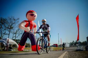 BIB: 
                            <button type="button" onclick="openModal(26159444)" class="btn btn-primary btn-sm float-right btn-popup" data-toggle="modal" data-target=".modal-high-quality">
                        <i class="fas fa-shopping-cart"></i> Add to Cart
                    </button>
                                            <button type="button" onclick="isThisMe(26159444, true)" class="btn btn-success btn-sm float-right btn-popup btn-isme hidden" data-toggle="tooltip" data-placement="bottom" title="นี่คือรูปของคุณใช่ไหม คลิกที่นี่เพื่อเอาเข้าอัลบั้ม">
                        <i class="fas fa-plus"></i> Add to album
                    </button>
                    <button type="button" onclick="isThisMe(26159444, false)" class="btn btn-warning btn-sm float-right btn-popup btn-isnotme hidden">
                        <i class="fas fa-ban"></i> Remove from album
                    </button>