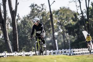 BIB: 
                            <button type="button" onclick="openModal(26156241)" class="btn btn-primary btn-sm float-right btn-popup" data-toggle="modal" data-target=".modal-high-quality">
                        <i class="fas fa-shopping-cart"></i> Add to Cart
                    </button>
                                            <button type="button" onclick="isThisMe(26156241, true)" class="btn btn-success btn-sm float-right btn-popup btn-isme hidden" data-toggle="tooltip" data-placement="bottom" title="นี่คือรูปของคุณใช่ไหม คลิกที่นี่เพื่อเอาเข้าอัลบั้ม">
                        <i class="fas fa-plus"></i> Add to album
                    </button>
                    <button type="button" onclick="isThisMe(26156241, false)" class="btn btn-warning btn-sm float-right btn-popup btn-isnotme hidden">
                        <i class="fas fa-ban"></i> Remove from album
                    </button>