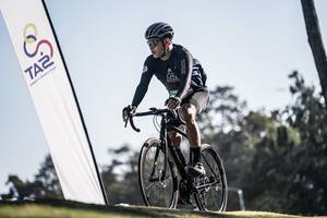 BIB: 
                            <button type="button" onclick="openModal(26155995)" class="btn btn-primary btn-sm float-right btn-popup" data-toggle="modal" data-target=".modal-high-quality">
                        <i class="fas fa-shopping-cart"></i> Add to Cart
                    </button>
                                            <button type="button" onclick="isThisMe(26155995, true)" class="btn btn-success btn-sm float-right btn-popup btn-isme hidden" data-toggle="tooltip" data-placement="bottom" title="นี่คือรูปของคุณใช่ไหม คลิกที่นี่เพื่อเอาเข้าอัลบั้ม">
                        <i class="fas fa-plus"></i> Add to album
                    </button>
                    <button type="button" onclick="isThisMe(26155995, false)" class="btn btn-warning btn-sm float-right btn-popup btn-isnotme hidden">
                        <i class="fas fa-ban"></i> Remove from album
                    </button>