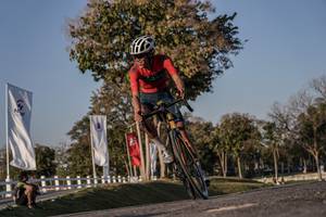 BIB: 
                            <button type="button" onclick="openModal(26158048)" class="btn btn-primary btn-sm float-right btn-popup" data-toggle="modal" data-target=".modal-high-quality">
                        <i class="fas fa-shopping-cart"></i> Add to Cart
                    </button>
                                            <button type="button" onclick="isThisMe(26158048, true)" class="btn btn-success btn-sm float-right btn-popup btn-isme hidden" data-toggle="tooltip" data-placement="bottom" title="นี่คือรูปของคุณใช่ไหม คลิกที่นี่เพื่อเอาเข้าอัลบั้ม">
                        <i class="fas fa-plus"></i> Add to album
                    </button>
                    <button type="button" onclick="isThisMe(26158048, false)" class="btn btn-warning btn-sm float-right btn-popup btn-isnotme hidden">
                        <i class="fas fa-ban"></i> Remove from album
                    </button>