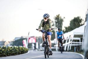 BIB: 
                            <button type="button" onclick="openModal(26159043)" class="btn btn-primary btn-sm float-right btn-popup" data-toggle="modal" data-target=".modal-high-quality">
                        <i class="fas fa-shopping-cart"></i> Add to Cart
                    </button>
                                            <button type="button" onclick="isThisMe(26159043, true)" class="btn btn-success btn-sm float-right btn-popup btn-isme hidden" data-toggle="tooltip" data-placement="bottom" title="นี่คือรูปของคุณใช่ไหม คลิกที่นี่เพื่อเอาเข้าอัลบั้ม">
                        <i class="fas fa-plus"></i> Add to album
                    </button>
                    <button type="button" onclick="isThisMe(26159043, false)" class="btn btn-warning btn-sm float-right btn-popup btn-isnotme hidden">
                        <i class="fas fa-ban"></i> Remove from album
                    </button>