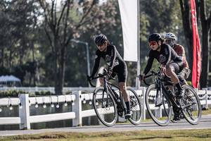 BIB: 
                            <button type="button" onclick="openModal(26156450)" class="btn btn-primary btn-sm float-right btn-popup" data-toggle="modal" data-target=".modal-high-quality">
                        <i class="fas fa-shopping-cart"></i> Add to Cart
                    </button>
                                            <button type="button" onclick="isThisMe(26156450, true)" class="btn btn-success btn-sm float-right btn-popup btn-isme hidden" data-toggle="tooltip" data-placement="bottom" title="นี่คือรูปของคุณใช่ไหม คลิกที่นี่เพื่อเอาเข้าอัลบั้ม">
                        <i class="fas fa-plus"></i> Add to album
                    </button>
                    <button type="button" onclick="isThisMe(26156450, false)" class="btn btn-warning btn-sm float-right btn-popup btn-isnotme hidden">
                        <i class="fas fa-ban"></i> Remove from album
                    </button>