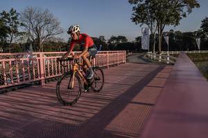 BIB: 
                            <button type="button" onclick="openModal(26158102)" class="btn btn-primary btn-sm float-right btn-popup" data-toggle="modal" data-target=".modal-high-quality">
                        <i class="fas fa-shopping-cart"></i> Add to Cart
                    </button>
                                            <button type="button" onclick="isThisMe(26158102, true)" class="btn btn-success btn-sm float-right btn-popup btn-isme hidden" data-toggle="tooltip" data-placement="bottom" title="นี่คือรูปของคุณใช่ไหม คลิกที่นี่เพื่อเอาเข้าอัลบั้ม">
                        <i class="fas fa-plus"></i> Add to album
                    </button>
                    <button type="button" onclick="isThisMe(26158102, false)" class="btn btn-warning btn-sm float-right btn-popup btn-isnotme hidden">
                        <i class="fas fa-ban"></i> Remove from album
                    </button>