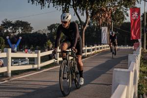 BIB: 
                            <button type="button" onclick="openModal(26158149)" class="btn btn-primary btn-sm float-right btn-popup" data-toggle="modal" data-target=".modal-high-quality">
                        <i class="fas fa-shopping-cart"></i> Add to Cart
                    </button>
                                            <button type="button" onclick="isThisMe(26158149, true)" class="btn btn-success btn-sm float-right btn-popup btn-isme hidden" data-toggle="tooltip" data-placement="bottom" title="นี่คือรูปของคุณใช่ไหม คลิกที่นี่เพื่อเอาเข้าอัลบั้ม">
                        <i class="fas fa-plus"></i> Add to album
                    </button>
                    <button type="button" onclick="isThisMe(26158149, false)" class="btn btn-warning btn-sm float-right btn-popup btn-isnotme hidden">
                        <i class="fas fa-ban"></i> Remove from album
                    </button>