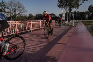 BIB: 
                            <button type="button" onclick="openModal(26158087)" class="btn btn-primary btn-sm float-right btn-popup" data-toggle="modal" data-target=".modal-high-quality">
                        <i class="fas fa-shopping-cart"></i> Add to Cart
                    </button>
                                            <button type="button" onclick="isThisMe(26158087, true)" class="btn btn-success btn-sm float-right btn-popup btn-isme hidden" data-toggle="tooltip" data-placement="bottom" title="นี่คือรูปของคุณใช่ไหม คลิกที่นี่เพื่อเอาเข้าอัลบั้ม">
                        <i class="fas fa-plus"></i> Add to album
                    </button>
                    <button type="button" onclick="isThisMe(26158087, false)" class="btn btn-warning btn-sm float-right btn-popup btn-isnotme hidden">
                        <i class="fas fa-ban"></i> Remove from album
                    </button>