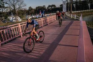 BIB: 
                            <button type="button" onclick="openModal(26158115)" class="btn btn-primary btn-sm float-right btn-popup" data-toggle="modal" data-target=".modal-high-quality">
                        <i class="fas fa-shopping-cart"></i> Add to Cart
                    </button>
                                            <button type="button" onclick="isThisMe(26158115, true)" class="btn btn-success btn-sm float-right btn-popup btn-isme hidden" data-toggle="tooltip" data-placement="bottom" title="นี่คือรูปของคุณใช่ไหม คลิกที่นี่เพื่อเอาเข้าอัลบั้ม">
                        <i class="fas fa-plus"></i> Add to album
                    </button>
                    <button type="button" onclick="isThisMe(26158115, false)" class="btn btn-warning btn-sm float-right btn-popup btn-isnotme hidden">
                        <i class="fas fa-ban"></i> Remove from album
                    </button>