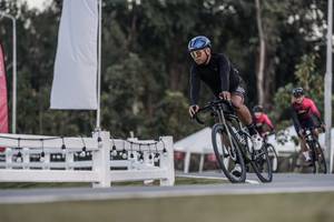 BIB: 
                            <button type="button" onclick="openModal(26158343)" class="btn btn-primary btn-sm float-right btn-popup" data-toggle="modal" data-target=".modal-high-quality">
                        <i class="fas fa-shopping-cart"></i> Add to Cart
                    </button>
                                            <button type="button" onclick="isThisMe(26158343, true)" class="btn btn-success btn-sm float-right btn-popup btn-isme hidden" data-toggle="tooltip" data-placement="bottom" title="นี่คือรูปของคุณใช่ไหม คลิกที่นี่เพื่อเอาเข้าอัลบั้ม">
                        <i class="fas fa-plus"></i> Add to album
                    </button>
                    <button type="button" onclick="isThisMe(26158343, false)" class="btn btn-warning btn-sm float-right btn-popup btn-isnotme hidden">
                        <i class="fas fa-ban"></i> Remove from album
                    </button>