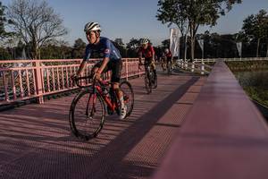 BIB: 
                            <button type="button" onclick="openModal(26158083)" class="btn btn-primary btn-sm float-right btn-popup" data-toggle="modal" data-target=".modal-high-quality">
                        <i class="fas fa-shopping-cart"></i> Add to Cart
                    </button>
                                            <button type="button" onclick="isThisMe(26158083, true)" class="btn btn-success btn-sm float-right btn-popup btn-isme hidden" data-toggle="tooltip" data-placement="bottom" title="นี่คือรูปของคุณใช่ไหม คลิกที่นี่เพื่อเอาเข้าอัลบั้ม">
                        <i class="fas fa-plus"></i> Add to album
                    </button>
                    <button type="button" onclick="isThisMe(26158083, false)" class="btn btn-warning btn-sm float-right btn-popup btn-isnotme hidden">
                        <i class="fas fa-ban"></i> Remove from album
                    </button>