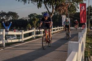 BIB: 
                            <button type="button" onclick="openModal(26158144)" class="btn btn-primary btn-sm float-right btn-popup" data-toggle="modal" data-target=".modal-high-quality">
                        <i class="fas fa-shopping-cart"></i> Add to Cart
                    </button>
                                            <button type="button" onclick="isThisMe(26158144, true)" class="btn btn-success btn-sm float-right btn-popup btn-isme hidden" data-toggle="tooltip" data-placement="bottom" title="นี่คือรูปของคุณใช่ไหม คลิกที่นี่เพื่อเอาเข้าอัลบั้ม">
                        <i class="fas fa-plus"></i> Add to album
                    </button>
                    <button type="button" onclick="isThisMe(26158144, false)" class="btn btn-warning btn-sm float-right btn-popup btn-isnotme hidden">
                        <i class="fas fa-ban"></i> Remove from album
                    </button>