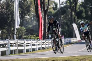 BIB: 
                            <button type="button" onclick="openModal(26156475)" class="btn btn-primary btn-sm float-right btn-popup" data-toggle="modal" data-target=".modal-high-quality">
                        <i class="fas fa-shopping-cart"></i> Add to Cart
                    </button>
                                            <button type="button" onclick="isThisMe(26156475, true)" class="btn btn-success btn-sm float-right btn-popup btn-isme hidden" data-toggle="tooltip" data-placement="bottom" title="นี่คือรูปของคุณใช่ไหม คลิกที่นี่เพื่อเอาเข้าอัลบั้ม">
                        <i class="fas fa-plus"></i> Add to album
                    </button>
                    <button type="button" onclick="isThisMe(26156475, false)" class="btn btn-warning btn-sm float-right btn-popup btn-isnotme hidden">
                        <i class="fas fa-ban"></i> Remove from album
                    </button>