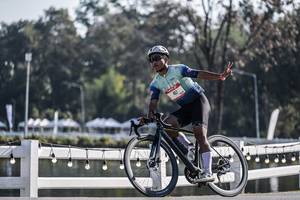 BIB: 
                            <button type="button" onclick="openModal(26156485)" class="btn btn-primary btn-sm float-right btn-popup" data-toggle="modal" data-target=".modal-high-quality">
                        <i class="fas fa-shopping-cart"></i> Add to Cart
                    </button>
                                            <button type="button" onclick="isThisMe(26156485, true)" class="btn btn-success btn-sm float-right btn-popup btn-isme hidden" data-toggle="tooltip" data-placement="bottom" title="นี่คือรูปของคุณใช่ไหม คลิกที่นี่เพื่อเอาเข้าอัลบั้ม">
                        <i class="fas fa-plus"></i> Add to album
                    </button>
                    <button type="button" onclick="isThisMe(26156485, false)" class="btn btn-warning btn-sm float-right btn-popup btn-isnotme hidden">
                        <i class="fas fa-ban"></i> Remove from album
                    </button>