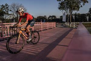 BIB: 
                            <button type="button" onclick="openModal(26158101)" class="btn btn-primary btn-sm float-right btn-popup" data-toggle="modal" data-target=".modal-high-quality">
                        <i class="fas fa-shopping-cart"></i> Add to Cart
                    </button>
                                            <button type="button" onclick="isThisMe(26158101, true)" class="btn btn-success btn-sm float-right btn-popup btn-isme hidden" data-toggle="tooltip" data-placement="bottom" title="นี่คือรูปของคุณใช่ไหม คลิกที่นี่เพื่อเอาเข้าอัลบั้ม">
                        <i class="fas fa-plus"></i> Add to album
                    </button>
                    <button type="button" onclick="isThisMe(26158101, false)" class="btn btn-warning btn-sm float-right btn-popup btn-isnotme hidden">
                        <i class="fas fa-ban"></i> Remove from album
                    </button>