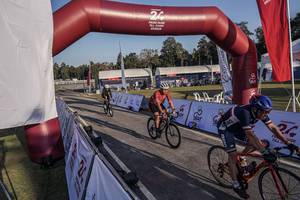 BIB: 
                            <button type="button" onclick="openModal(26157968)" class="btn btn-primary btn-sm float-right btn-popup" data-toggle="modal" data-target=".modal-high-quality">
                        <i class="fas fa-shopping-cart"></i> Add to Cart
                    </button>
                                            <button type="button" onclick="isThisMe(26157968, true)" class="btn btn-success btn-sm float-right btn-popup btn-isme hidden" data-toggle="tooltip" data-placement="bottom" title="นี่คือรูปของคุณใช่ไหม คลิกที่นี่เพื่อเอาเข้าอัลบั้ม">
                        <i class="fas fa-plus"></i> Add to album
                    </button>
                    <button type="button" onclick="isThisMe(26157968, false)" class="btn btn-warning btn-sm float-right btn-popup btn-isnotme hidden">
                        <i class="fas fa-ban"></i> Remove from album
                    </button>