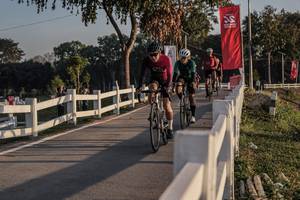 BIB: 
                            <button type="button" onclick="openModal(26158132)" class="btn btn-primary btn-sm float-right btn-popup" data-toggle="modal" data-target=".modal-high-quality">
                        <i class="fas fa-shopping-cart"></i> Add to Cart
                    </button>
                                            <button type="button" onclick="isThisMe(26158132, true)" class="btn btn-success btn-sm float-right btn-popup btn-isme hidden" data-toggle="tooltip" data-placement="bottom" title="นี่คือรูปของคุณใช่ไหม คลิกที่นี่เพื่อเอาเข้าอัลบั้ม">
                        <i class="fas fa-plus"></i> Add to album
                    </button>
                    <button type="button" onclick="isThisMe(26158132, false)" class="btn btn-warning btn-sm float-right btn-popup btn-isnotme hidden">
                        <i class="fas fa-ban"></i> Remove from album
                    </button>