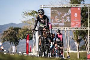 BIB: 
                            <button type="button" onclick="openModal(26159184)" class="btn btn-primary btn-sm float-right btn-popup" data-toggle="modal" data-target=".modal-high-quality">
                        <i class="fas fa-shopping-cart"></i> Add to Cart
                    </button>
                                            <button type="button" onclick="isThisMe(26159184, true)" class="btn btn-success btn-sm float-right btn-popup btn-isme hidden" data-toggle="tooltip" data-placement="bottom" title="นี่คือรูปของคุณใช่ไหม คลิกที่นี่เพื่อเอาเข้าอัลบั้ม">
                        <i class="fas fa-plus"></i> Add to album
                    </button>
                    <button type="button" onclick="isThisMe(26159184, false)" class="btn btn-warning btn-sm float-right btn-popup btn-isnotme hidden">
                        <i class="fas fa-ban"></i> Remove from album
                    </button>