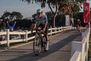 BIB: 
                            <button type="button" onclick="openModal(26158146)" class="btn btn-primary btn-sm float-right btn-popup" data-toggle="modal" data-target=".modal-high-quality">
                        <i class="fas fa-shopping-cart"></i> Add to Cart
                    </button>
                                            <button type="button" onclick="isThisMe(26158146, true)" class="btn btn-success btn-sm float-right btn-popup btn-isme hidden" data-toggle="tooltip" data-placement="bottom" title="นี่คือรูปของคุณใช่ไหม คลิกที่นี่เพื่อเอาเข้าอัลบั้ม">
                        <i class="fas fa-plus"></i> Add to album
                    </button>
                    <button type="button" onclick="isThisMe(26158146, false)" class="btn btn-warning btn-sm float-right btn-popup btn-isnotme hidden">
                        <i class="fas fa-ban"></i> Remove from album
                    </button>