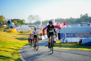 BIB: 
                            <button type="button" onclick="openModal(26167337)" class="btn btn-primary btn-sm float-right btn-popup" data-toggle="modal" data-target=".modal-high-quality">
                        <i class="fas fa-shopping-cart"></i> Add to Cart
                    </button>
                                            <button type="button" onclick="isThisMe(26167337, true)" class="btn btn-success btn-sm float-right btn-popup btn-isme hidden" data-toggle="tooltip" data-placement="bottom" title="นี่คือรูปของคุณใช่ไหม คลิกที่นี่เพื่อเอาเข้าอัลบั้ม">
                        <i class="fas fa-plus"></i> Add to album
                    </button>
                    <button type="button" onclick="isThisMe(26167337, false)" class="btn btn-warning btn-sm float-right btn-popup btn-isnotme hidden">
                        <i class="fas fa-ban"></i> Remove from album
                    </button>