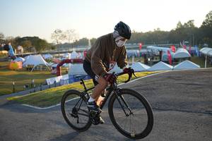 BIB: 
                            <button type="button" onclick="openModal(26167114)" class="btn btn-primary btn-sm float-right btn-popup" data-toggle="modal" data-target=".modal-high-quality">
                        <i class="fas fa-shopping-cart"></i> Add to Cart
                    </button>
                                            <button type="button" onclick="isThisMe(26167114, true)" class="btn btn-success btn-sm float-right btn-popup btn-isme hidden" data-toggle="tooltip" data-placement="bottom" title="นี่คือรูปของคุณใช่ไหม คลิกที่นี่เพื่อเอาเข้าอัลบั้ม">
                        <i class="fas fa-plus"></i> Add to album
                    </button>
                    <button type="button" onclick="isThisMe(26167114, false)" class="btn btn-warning btn-sm float-right btn-popup btn-isnotme hidden">
                        <i class="fas fa-ban"></i> Remove from album
                    </button>