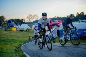 BIB: 
                            <button type="button" onclick="openModal(26166805)" class="btn btn-primary btn-sm float-right btn-popup" data-toggle="modal" data-target=".modal-high-quality">
                        <i class="fas fa-shopping-cart"></i> Add to Cart
                    </button>
                                            <button type="button" onclick="isThisMe(26166805, true)" class="btn btn-success btn-sm float-right btn-popup btn-isme hidden" data-toggle="tooltip" data-placement="bottom" title="นี่คือรูปของคุณใช่ไหม คลิกที่นี่เพื่อเอาเข้าอัลบั้ม">
                        <i class="fas fa-plus"></i> Add to album
                    </button>
                    <button type="button" onclick="isThisMe(26166805, false)" class="btn btn-warning btn-sm float-right btn-popup btn-isnotme hidden">
                        <i class="fas fa-ban"></i> Remove from album
                    </button>