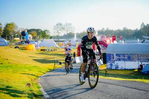 BIB: 
                            <button type="button" onclick="openModal(26167323)" class="btn btn-primary btn-sm float-right btn-popup" data-toggle="modal" data-target=".modal-high-quality">
                        <i class="fas fa-shopping-cart"></i> Add to Cart
                    </button>
                                            <button type="button" onclick="isThisMe(26167323, true)" class="btn btn-success btn-sm float-right btn-popup btn-isme hidden" data-toggle="tooltip" data-placement="bottom" title="นี่คือรูปของคุณใช่ไหม คลิกที่นี่เพื่อเอาเข้าอัลบั้ม">
                        <i class="fas fa-plus"></i> Add to album
                    </button>
                    <button type="button" onclick="isThisMe(26167323, false)" class="btn btn-warning btn-sm float-right btn-popup btn-isnotme hidden">
                        <i class="fas fa-ban"></i> Remove from album
                    </button>