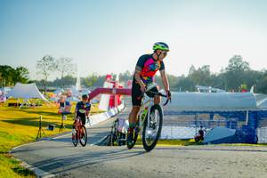 BIB: 
                            <button type="button" onclick="openModal(26167529)" class="btn btn-primary btn-sm float-right btn-popup" data-toggle="modal" data-target=".modal-high-quality">
                        <i class="fas fa-shopping-cart"></i> Add to Cart
                    </button>
                                            <button type="button" onclick="isThisMe(26167529, true)" class="btn btn-success btn-sm float-right btn-popup btn-isme hidden" data-toggle="tooltip" data-placement="bottom" title="นี่คือรูปของคุณใช่ไหม คลิกที่นี่เพื่อเอาเข้าอัลบั้ม">
                        <i class="fas fa-plus"></i> Add to album
                    </button>
                    <button type="button" onclick="isThisMe(26167529, false)" class="btn btn-warning btn-sm float-right btn-popup btn-isnotme hidden">
                        <i class="fas fa-ban"></i> Remove from album
                    </button>