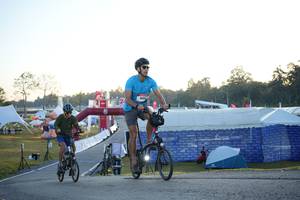 BIB: 
                            <button type="button" onclick="openModal(26167018)" class="btn btn-primary btn-sm float-right btn-popup" data-toggle="modal" data-target=".modal-high-quality">
                        <i class="fas fa-shopping-cart"></i> Add to Cart
                    </button>
                                            <button type="button" onclick="isThisMe(26167018, true)" class="btn btn-success btn-sm float-right btn-popup btn-isme hidden" data-toggle="tooltip" data-placement="bottom" title="นี่คือรูปของคุณใช่ไหม คลิกที่นี่เพื่อเอาเข้าอัลบั้ม">
                        <i class="fas fa-plus"></i> Add to album
                    </button>
                    <button type="button" onclick="isThisMe(26167018, false)" class="btn btn-warning btn-sm float-right btn-popup btn-isnotme hidden">
                        <i class="fas fa-ban"></i> Remove from album
                    </button>