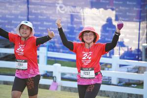 BIB: 
                            <button type="button" onclick="openModal(26191538)" class="btn btn-primary btn-sm float-right btn-popup" data-toggle="modal" data-target=".modal-high-quality">
                        <i class="fas fa-shopping-cart"></i> Add to Cart
                    </button>
                                            <button type="button" onclick="isThisMe(26191538, true)" class="btn btn-success btn-sm float-right btn-popup btn-isme hidden" data-toggle="tooltip" data-placement="bottom" title="นี่คือรูปของคุณใช่ไหม คลิกที่นี่เพื่อเอาเข้าอัลบั้ม">
                        <i class="fas fa-plus"></i> Add to album
                    </button>
                    <button type="button" onclick="isThisMe(26191538, false)" class="btn btn-warning btn-sm float-right btn-popup btn-isnotme hidden">
                        <i class="fas fa-ban"></i> Remove from album
                    </button>