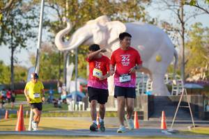 BIB: 
                            <button type="button" onclick="openModal(26189374)" class="btn btn-primary btn-sm float-right btn-popup" data-toggle="modal" data-target=".modal-high-quality">
                        <i class="fas fa-shopping-cart"></i> Add to Cart
                    </button>
                                            <button type="button" onclick="isThisMe(26189374, true)" class="btn btn-success btn-sm float-right btn-popup btn-isme hidden" data-toggle="tooltip" data-placement="bottom" title="นี่คือรูปของคุณใช่ไหม คลิกที่นี่เพื่อเอาเข้าอัลบั้ม">
                        <i class="fas fa-plus"></i> Add to album
                    </button>
                    <button type="button" onclick="isThisMe(26189374, false)" class="btn btn-warning btn-sm float-right btn-popup btn-isnotme hidden">
                        <i class="fas fa-ban"></i> Remove from album
                    </button>