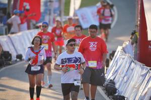 BIB: 
                            <button type="button" onclick="openModal(26190499)" class="btn btn-primary btn-sm float-right btn-popup" data-toggle="modal" data-target=".modal-high-quality">
                        <i class="fas fa-shopping-cart"></i> Add to Cart
                    </button>
                                            <button type="button" onclick="isThisMe(26190499, true)" class="btn btn-success btn-sm float-right btn-popup btn-isme hidden" data-toggle="tooltip" data-placement="bottom" title="นี่คือรูปของคุณใช่ไหม คลิกที่นี่เพื่อเอาเข้าอัลบั้ม">
                        <i class="fas fa-plus"></i> Add to album
                    </button>
                    <button type="button" onclick="isThisMe(26190499, false)" class="btn btn-warning btn-sm float-right btn-popup btn-isnotme hidden">
                        <i class="fas fa-ban"></i> Remove from album
                    </button>