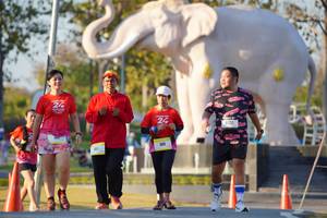 BIB: 
                            <button type="button" onclick="openModal(26189271)" class="btn btn-primary btn-sm float-right btn-popup" data-toggle="modal" data-target=".modal-high-quality">
                        <i class="fas fa-shopping-cart"></i> Add to Cart
                    </button>
                                            <button type="button" onclick="isThisMe(26189271, true)" class="btn btn-success btn-sm float-right btn-popup btn-isme hidden" data-toggle="tooltip" data-placement="bottom" title="นี่คือรูปของคุณใช่ไหม คลิกที่นี่เพื่อเอาเข้าอัลบั้ม">
                        <i class="fas fa-plus"></i> Add to album
                    </button>
                    <button type="button" onclick="isThisMe(26189271, false)" class="btn btn-warning btn-sm float-right btn-popup btn-isnotme hidden">
                        <i class="fas fa-ban"></i> Remove from album
                    </button>