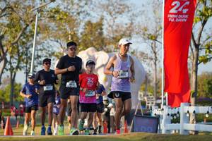 BIB: 
                            <button type="button" onclick="openModal(26188557)" class="btn btn-primary btn-sm float-right btn-popup" data-toggle="modal" data-target=".modal-high-quality">
                        <i class="fas fa-shopping-cart"></i> Add to Cart
                    </button>
                                            <button type="button" onclick="isThisMe(26188557, true)" class="btn btn-success btn-sm float-right btn-popup btn-isme hidden" data-toggle="tooltip" data-placement="bottom" title="นี่คือรูปของคุณใช่ไหม คลิกที่นี่เพื่อเอาเข้าอัลบั้ม">
                        <i class="fas fa-plus"></i> Add to album
                    </button>
                    <button type="button" onclick="isThisMe(26188557, false)" class="btn btn-warning btn-sm float-right btn-popup btn-isnotme hidden">
                        <i class="fas fa-ban"></i> Remove from album
                    </button>