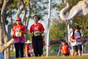 BIB: 
                            <button type="button" onclick="openModal(26189204)" class="btn btn-primary btn-sm float-right btn-popup" data-toggle="modal" data-target=".modal-high-quality">
                        <i class="fas fa-shopping-cart"></i> Add to Cart
                    </button>
                                            <button type="button" onclick="isThisMe(26189204, true)" class="btn btn-success btn-sm float-right btn-popup btn-isme hidden" data-toggle="tooltip" data-placement="bottom" title="นี่คือรูปของคุณใช่ไหม คลิกที่นี่เพื่อเอาเข้าอัลบั้ม">
                        <i class="fas fa-plus"></i> Add to album
                    </button>
                    <button type="button" onclick="isThisMe(26189204, false)" class="btn btn-warning btn-sm float-right btn-popup btn-isnotme hidden">
                        <i class="fas fa-ban"></i> Remove from album
                    </button>