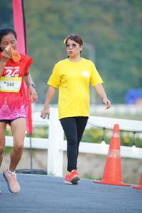 BIB: 
                            <button type="button" onclick="openModal(26192398)" class="btn btn-primary btn-sm float-right btn-popup" data-toggle="modal" data-target=".modal-high-quality">
                        <i class="fas fa-shopping-cart"></i> Add to Cart
                    </button>
                                            <button type="button" onclick="isThisMe(26192398, true)" class="btn btn-success btn-sm float-right btn-popup btn-isme hidden" data-toggle="tooltip" data-placement="bottom" title="นี่คือรูปของคุณใช่ไหม คลิกที่นี่เพื่อเอาเข้าอัลบั้ม">
                        <i class="fas fa-plus"></i> Add to album
                    </button>
                    <button type="button" onclick="isThisMe(26192398, false)" class="btn btn-warning btn-sm float-right btn-popup btn-isnotme hidden">
                        <i class="fas fa-ban"></i> Remove from album
                    </button>