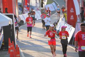 BIB: 
                            <button type="button" onclick="openModal(26190543)" class="btn btn-primary btn-sm float-right btn-popup" data-toggle="modal" data-target=".modal-high-quality">
                        <i class="fas fa-shopping-cart"></i> Add to Cart
                    </button>
                                            <button type="button" onclick="isThisMe(26190543, true)" class="btn btn-success btn-sm float-right btn-popup btn-isme hidden" data-toggle="tooltip" data-placement="bottom" title="นี่คือรูปของคุณใช่ไหม คลิกที่นี่เพื่อเอาเข้าอัลบั้ม">
                        <i class="fas fa-plus"></i> Add to album
                    </button>
                    <button type="button" onclick="isThisMe(26190543, false)" class="btn btn-warning btn-sm float-right btn-popup btn-isnotme hidden">
                        <i class="fas fa-ban"></i> Remove from album
                    </button>