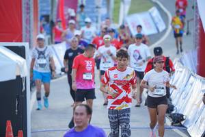 BIB: 
                            <button type="button" onclick="openModal(26191654)" class="btn btn-primary btn-sm float-right btn-popup" data-toggle="modal" data-target=".modal-high-quality">
                        <i class="fas fa-shopping-cart"></i> Add to Cart
                    </button>
                                            <button type="button" onclick="isThisMe(26191654, true)" class="btn btn-success btn-sm float-right btn-popup btn-isme hidden" data-toggle="tooltip" data-placement="bottom" title="นี่คือรูปของคุณใช่ไหม คลิกที่นี่เพื่อเอาเข้าอัลบั้ม">
                        <i class="fas fa-plus"></i> Add to album
                    </button>
                    <button type="button" onclick="isThisMe(26191654, false)" class="btn btn-warning btn-sm float-right btn-popup btn-isnotme hidden">
                        <i class="fas fa-ban"></i> Remove from album
                    </button>