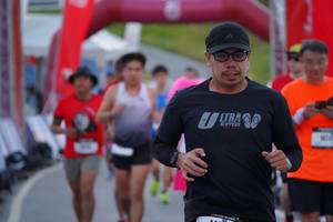 BIB: 
                            <button type="button" onclick="openModal(26194278)" class="btn btn-primary btn-sm float-right btn-popup" data-toggle="modal" data-target=".modal-high-quality">
                        <i class="fas fa-shopping-cart"></i> Add to Cart
                    </button>
                                            <button type="button" onclick="isThisMe(26194278, true)" class="btn btn-success btn-sm float-right btn-popup btn-isme hidden" data-toggle="tooltip" data-placement="bottom" title="นี่คือรูปของคุณใช่ไหม คลิกที่นี่เพื่อเอาเข้าอัลบั้ม">
                        <i class="fas fa-plus"></i> Add to album
                    </button>
                    <button type="button" onclick="isThisMe(26194278, false)" class="btn btn-warning btn-sm float-right btn-popup btn-isnotme hidden">
                        <i class="fas fa-ban"></i> Remove from album
                    </button>