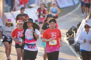 BIB: 
                            <button type="button" onclick="openModal(26190570)" class="btn btn-primary btn-sm float-right btn-popup" data-toggle="modal" data-target=".modal-high-quality">
                        <i class="fas fa-shopping-cart"></i> Add to Cart
                    </button>
                                            <button type="button" onclick="isThisMe(26190570, true)" class="btn btn-success btn-sm float-right btn-popup btn-isme hidden" data-toggle="tooltip" data-placement="bottom" title="นี่คือรูปของคุณใช่ไหม คลิกที่นี่เพื่อเอาเข้าอัลบั้ม">
                        <i class="fas fa-plus"></i> Add to album
                    </button>
                    <button type="button" onclick="isThisMe(26190570, false)" class="btn btn-warning btn-sm float-right btn-popup btn-isnotme hidden">
                        <i class="fas fa-ban"></i> Remove from album
                    </button>