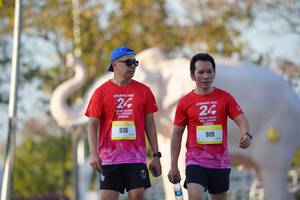 BIB: 
                            <button type="button" onclick="openModal(26189268)" class="btn btn-primary btn-sm float-right btn-popup" data-toggle="modal" data-target=".modal-high-quality">
                        <i class="fas fa-shopping-cart"></i> Add to Cart
                    </button>
                                            <button type="button" onclick="isThisMe(26189268, true)" class="btn btn-success btn-sm float-right btn-popup btn-isme hidden" data-toggle="tooltip" data-placement="bottom" title="นี่คือรูปของคุณใช่ไหม คลิกที่นี่เพื่อเอาเข้าอัลบั้ม">
                        <i class="fas fa-plus"></i> Add to album
                    </button>
                    <button type="button" onclick="isThisMe(26189268, false)" class="btn btn-warning btn-sm float-right btn-popup btn-isnotme hidden">
                        <i class="fas fa-ban"></i> Remove from album
                    </button>