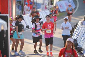 BIB: 
                            <button type="button" onclick="openModal(26190563)" class="btn btn-primary btn-sm float-right btn-popup" data-toggle="modal" data-target=".modal-high-quality">
                        <i class="fas fa-shopping-cart"></i> Add to Cart
                    </button>
                                            <button type="button" onclick="isThisMe(26190563, true)" class="btn btn-success btn-sm float-right btn-popup btn-isme hidden" data-toggle="tooltip" data-placement="bottom" title="นี่คือรูปของคุณใช่ไหม คลิกที่นี่เพื่อเอาเข้าอัลบั้ม">
                        <i class="fas fa-plus"></i> Add to album
                    </button>
                    <button type="button" onclick="isThisMe(26190563, false)" class="btn btn-warning btn-sm float-right btn-popup btn-isnotme hidden">
                        <i class="fas fa-ban"></i> Remove from album
                    </button>