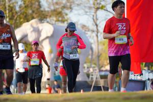 BIB: 
                            <button type="button" onclick="openModal(26189124)" class="btn btn-primary btn-sm float-right btn-popup" data-toggle="modal" data-target=".modal-high-quality">
                        <i class="fas fa-shopping-cart"></i> Add to Cart
                    </button>
                                            <button type="button" onclick="isThisMe(26189124, true)" class="btn btn-success btn-sm float-right btn-popup btn-isme hidden" data-toggle="tooltip" data-placement="bottom" title="นี่คือรูปของคุณใช่ไหม คลิกที่นี่เพื่อเอาเข้าอัลบั้ม">
                        <i class="fas fa-plus"></i> Add to album
                    </button>
                    <button type="button" onclick="isThisMe(26189124, false)" class="btn btn-warning btn-sm float-right btn-popup btn-isnotme hidden">
                        <i class="fas fa-ban"></i> Remove from album
                    </button>