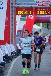 BIB: 
                            <button type="button" onclick="openModal(26193211)" class="btn btn-primary btn-sm float-right btn-popup" data-toggle="modal" data-target=".modal-high-quality">
                        <i class="fas fa-shopping-cart"></i> Add to Cart
                    </button>
                                            <button type="button" onclick="isThisMe(26193211, true)" class="btn btn-success btn-sm float-right btn-popup btn-isme hidden" data-toggle="tooltip" data-placement="bottom" title="นี่คือรูปของคุณใช่ไหม คลิกที่นี่เพื่อเอาเข้าอัลบั้ม">
                        <i class="fas fa-plus"></i> Add to album
                    </button>
                    <button type="button" onclick="isThisMe(26193211, false)" class="btn btn-warning btn-sm float-right btn-popup btn-isnotme hidden">
                        <i class="fas fa-ban"></i> Remove from album
                    </button>