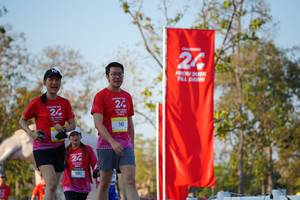 BIB: 
                            <button type="button" onclick="openModal(26189238)" class="btn btn-primary btn-sm float-right btn-popup" data-toggle="modal" data-target=".modal-high-quality">
                        <i class="fas fa-shopping-cart"></i> Add to Cart
                    </button>
                                            <button type="button" onclick="isThisMe(26189238, true)" class="btn btn-success btn-sm float-right btn-popup btn-isme hidden" data-toggle="tooltip" data-placement="bottom" title="นี่คือรูปของคุณใช่ไหม คลิกที่นี่เพื่อเอาเข้าอัลบั้ม">
                        <i class="fas fa-plus"></i> Add to album
                    </button>
                    <button type="button" onclick="isThisMe(26189238, false)" class="btn btn-warning btn-sm float-right btn-popup btn-isnotme hidden">
                        <i class="fas fa-ban"></i> Remove from album
                    </button>