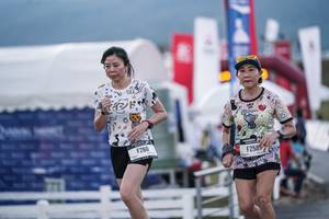 BIB: 
                            <button type="button" onclick="openModal(26172233)" class="btn btn-primary btn-sm float-right btn-popup" data-toggle="modal" data-target=".modal-high-quality">
                        <i class="fas fa-shopping-cart"></i> Add to Cart
                    </button>
                                            <button type="button" onclick="isThisMe(26172233, true)" class="btn btn-success btn-sm float-right btn-popup btn-isme hidden" data-toggle="tooltip" data-placement="bottom" title="นี่คือรูปของคุณใช่ไหม คลิกที่นี่เพื่อเอาเข้าอัลบั้ม">
                        <i class="fas fa-plus"></i> Add to album
                    </button>
                    <button type="button" onclick="isThisMe(26172233, false)" class="btn btn-warning btn-sm float-right btn-popup btn-isnotme hidden">
                        <i class="fas fa-ban"></i> Remove from album
                    </button>