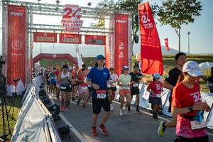 BIB: 
                            <button type="button" onclick="openModal(26174402)" class="btn btn-primary btn-sm float-right btn-popup" data-toggle="modal" data-target=".modal-high-quality">
                        <i class="fas fa-shopping-cart"></i> Add to Cart
                    </button>
                                            <button type="button" onclick="isThisMe(26174402, true)" class="btn btn-success btn-sm float-right btn-popup btn-isme hidden" data-toggle="tooltip" data-placement="bottom" title="นี่คือรูปของคุณใช่ไหม คลิกที่นี่เพื่อเอาเข้าอัลบั้ม">
                        <i class="fas fa-plus"></i> Add to album
                    </button>
                    <button type="button" onclick="isThisMe(26174402, false)" class="btn btn-warning btn-sm float-right btn-popup btn-isnotme hidden">
                        <i class="fas fa-ban"></i> Remove from album
                    </button>