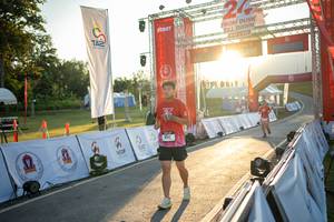 BIB: 
                            <button type="button" onclick="openModal(26176021)" class="btn btn-primary btn-sm float-right btn-popup" data-toggle="modal" data-target=".modal-high-quality">
                        <i class="fas fa-shopping-cart"></i> Add to Cart
                    </button>
                                            <button type="button" onclick="isThisMe(26176021, true)" class="btn btn-success btn-sm float-right btn-popup btn-isme hidden" data-toggle="tooltip" data-placement="bottom" title="นี่คือรูปของคุณใช่ไหม คลิกที่นี่เพื่อเอาเข้าอัลบั้ม">
                        <i class="fas fa-plus"></i> Add to album
                    </button>
                    <button type="button" onclick="isThisMe(26176021, false)" class="btn btn-warning btn-sm float-right btn-popup btn-isnotme hidden">
                        <i class="fas fa-ban"></i> Remove from album
                    </button>